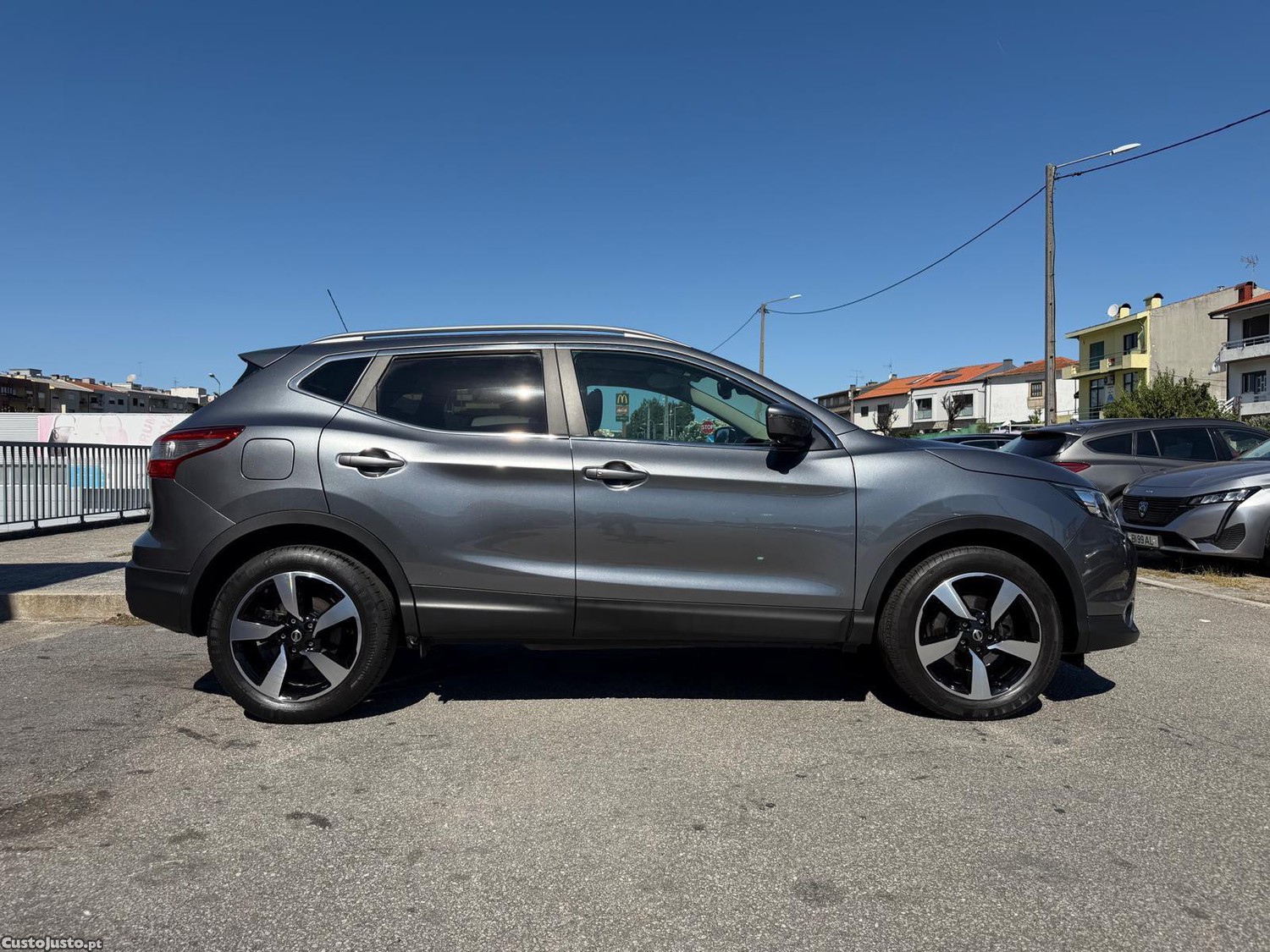 Nissan Qashqai 1.2 DIG-T N-Connecta 18 - 17 foto 5