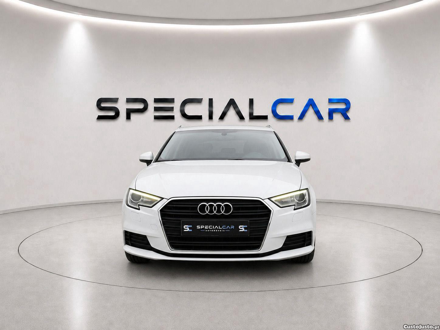 Audi A3 Sportback 30 TFSI Sport - 19 foto 2
