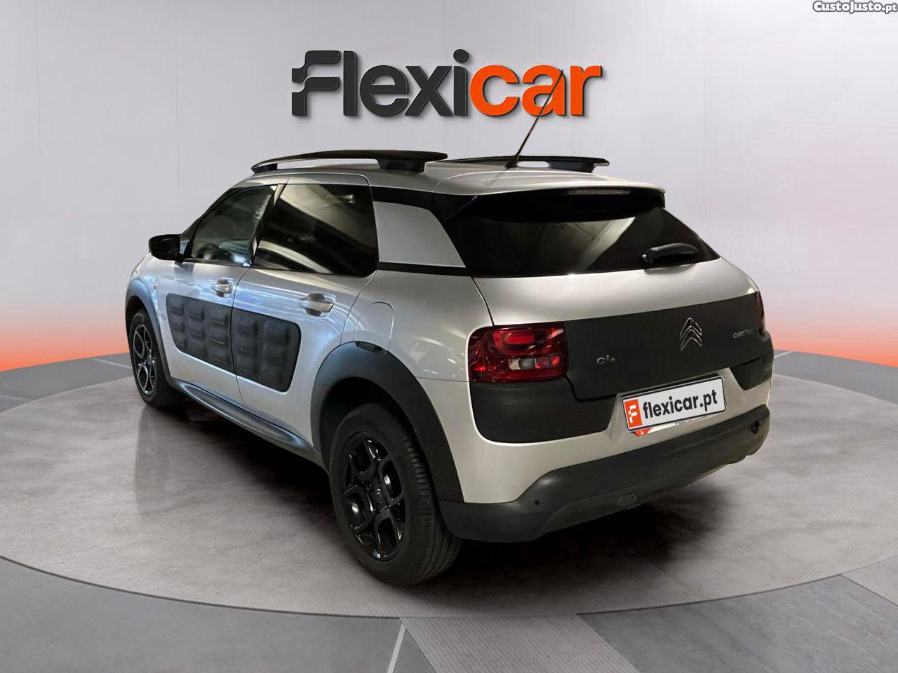 Citroën C4 Cactus 1.2 PureTech Feel — photo 3