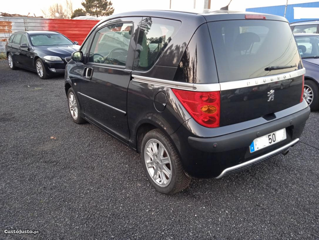 Peugeot 1007 1.4 HDI — fotografia 3