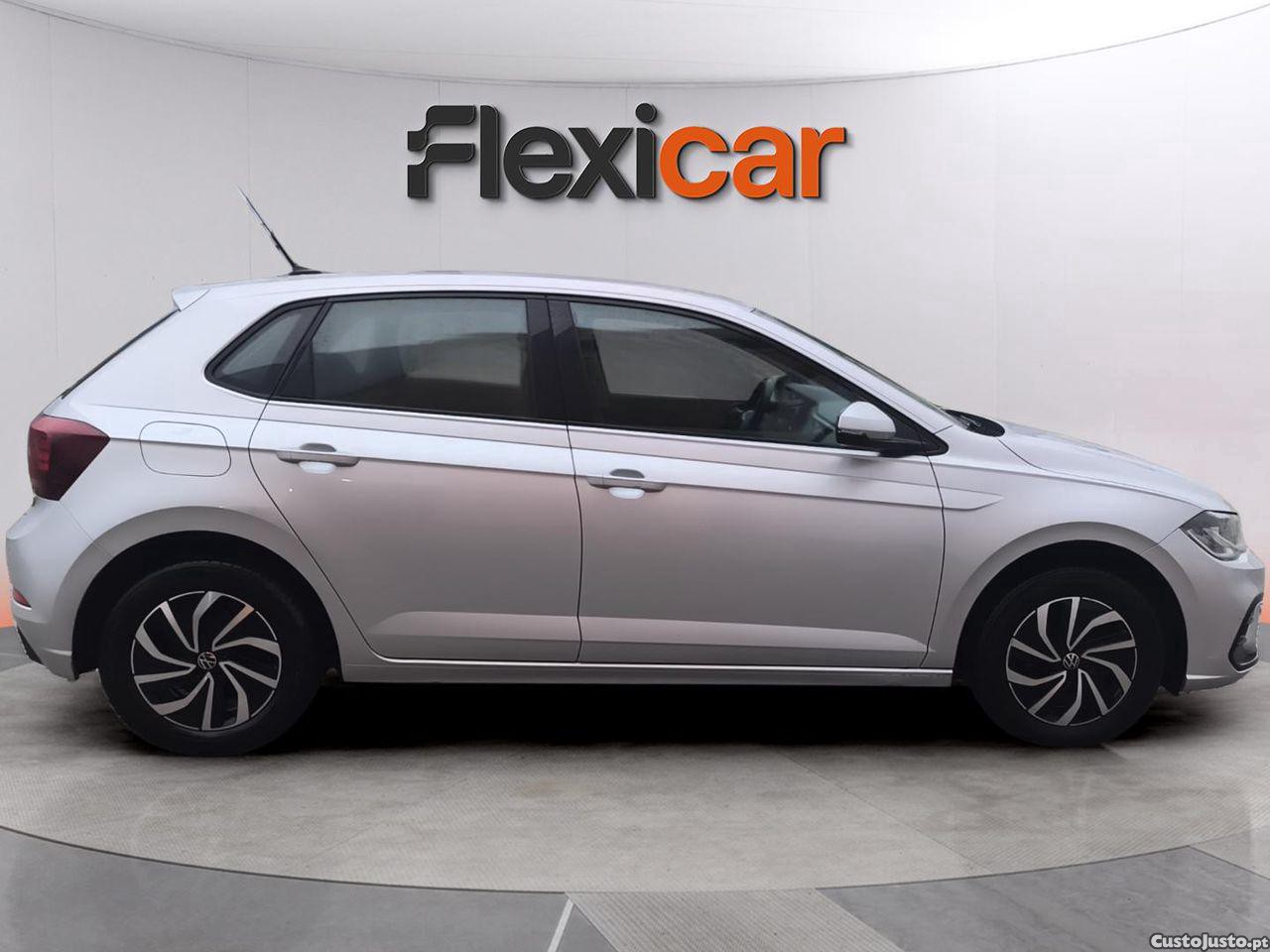 Volkswagen Polo 1.0 TSI Life — fotografia 10