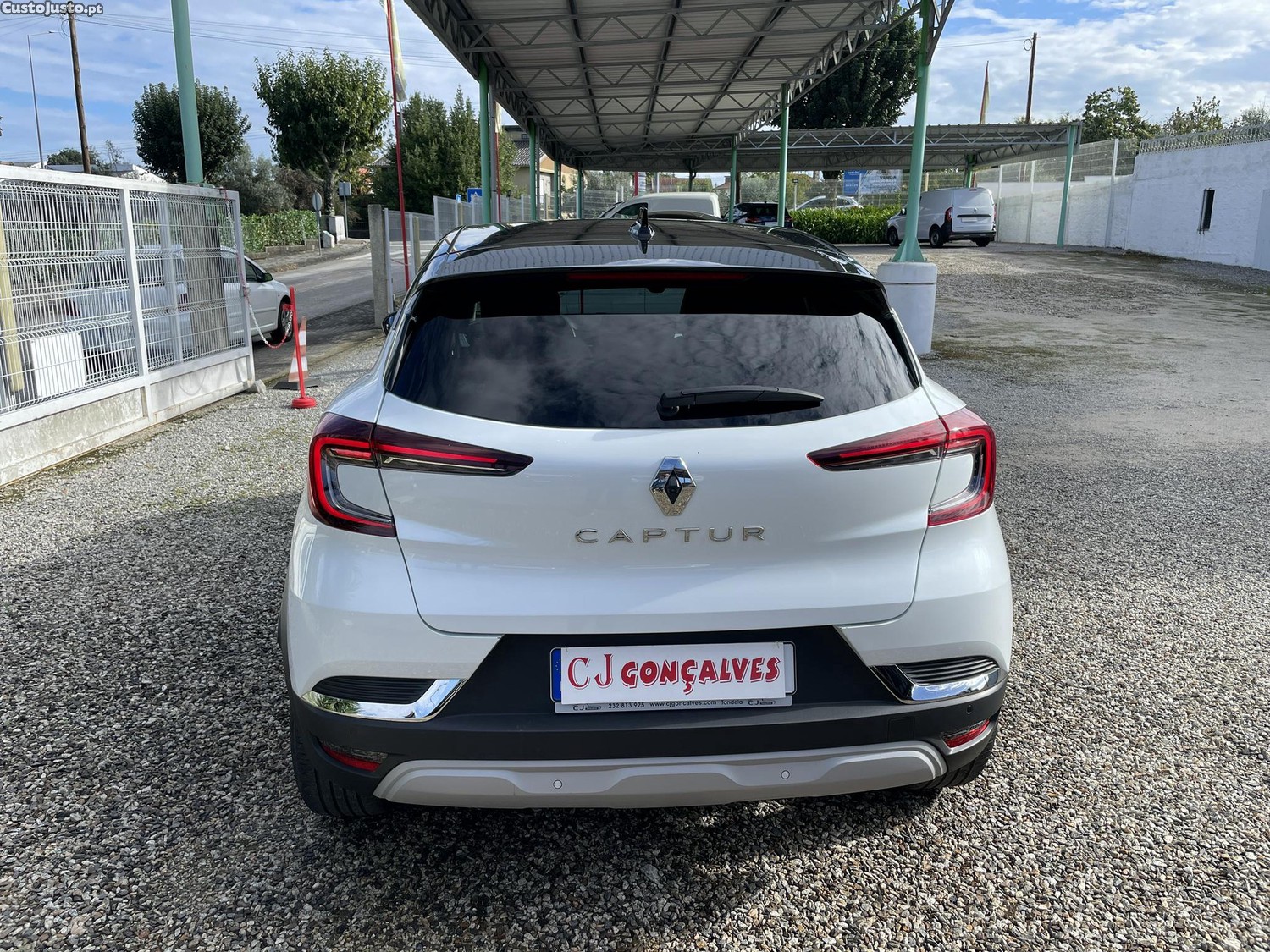 Renault Captur 1.0 TceBi-Fuel — fotografia 9