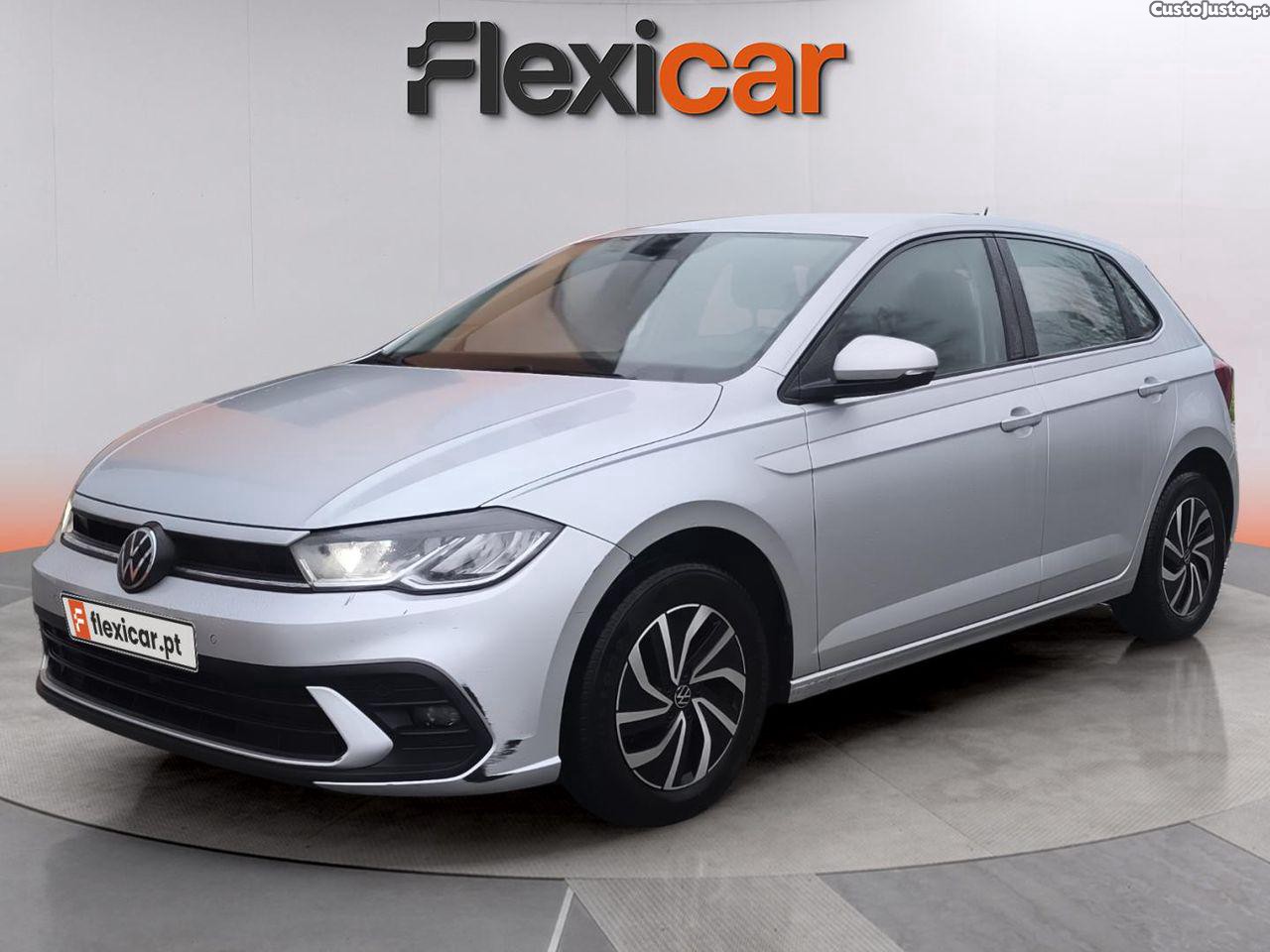 Volkswagen Polo 1.0 TSI Life — fotografia 15