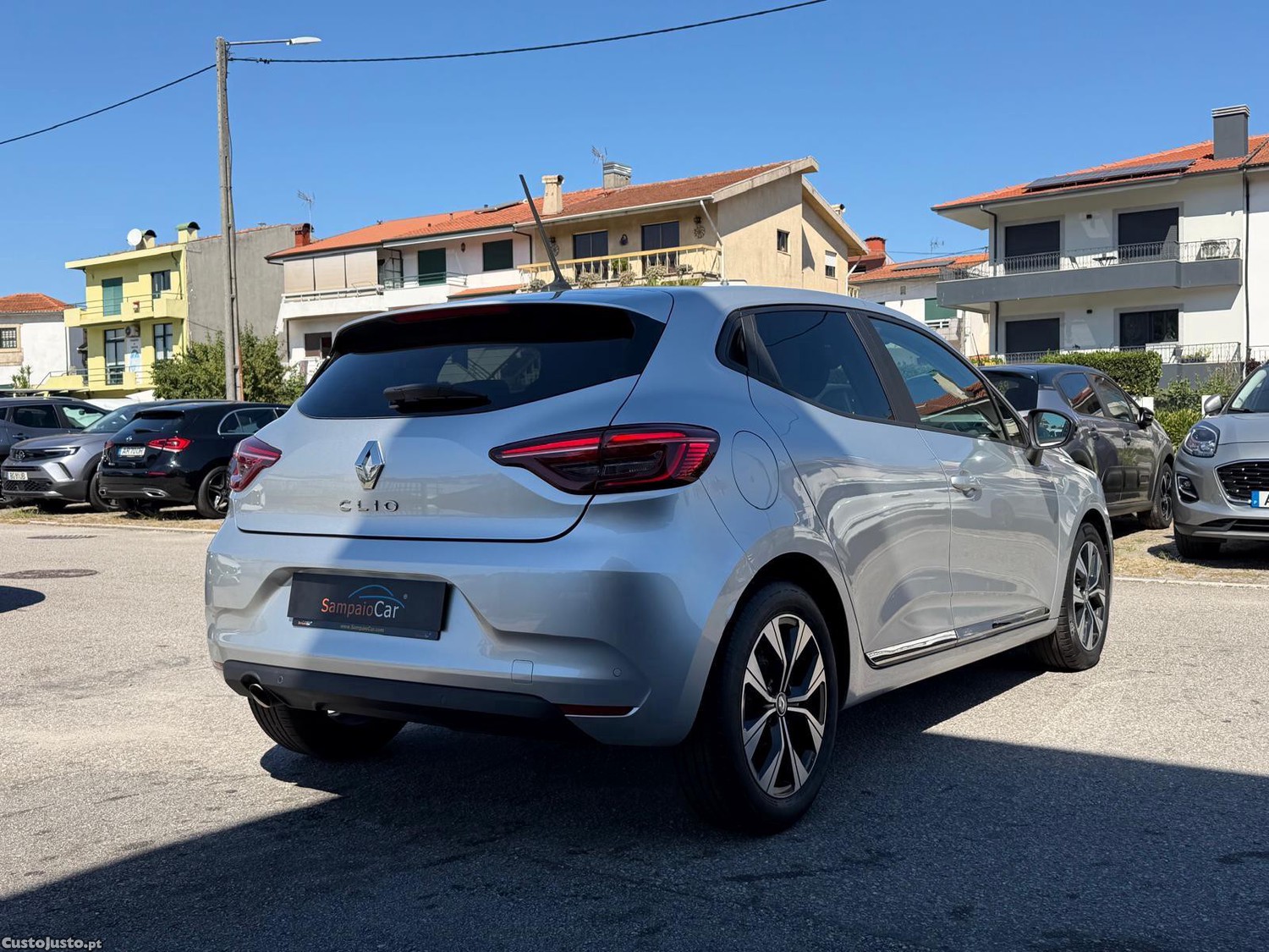 Renault Clio 1.0 TCe Evolution Bi-Fuel — photo 4