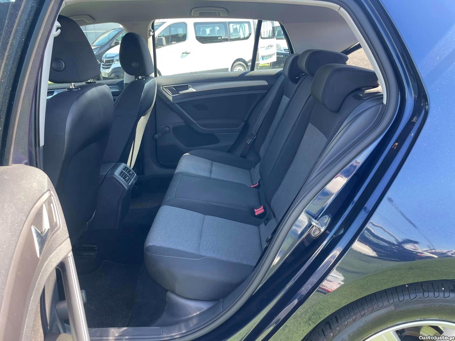 Volkswagen Golf 1.2 Tsi BlueMotion Confortline — fotografia 5