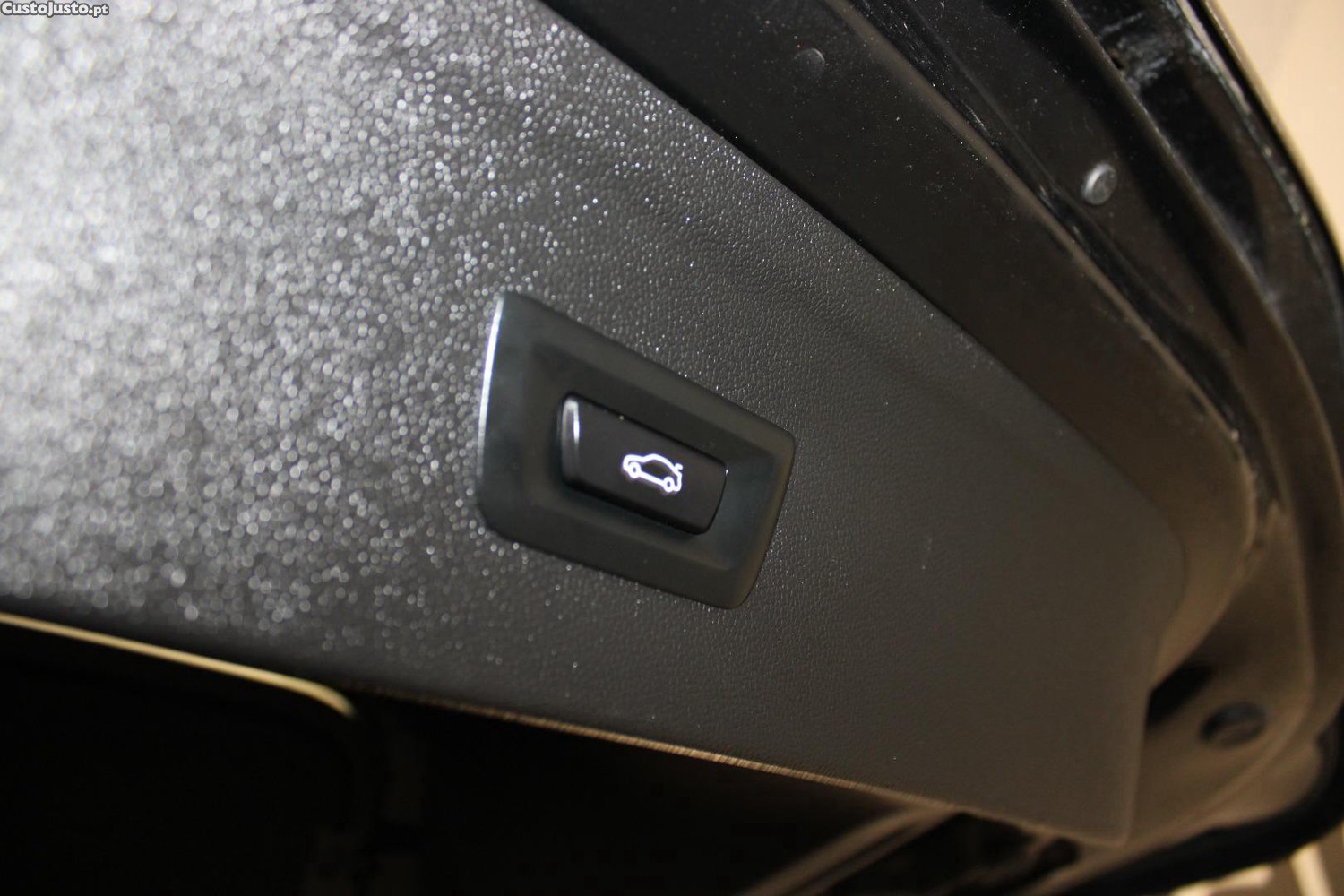 BMW iX XDRIVE 40 PACK DESPORTIVO — fotografia 6