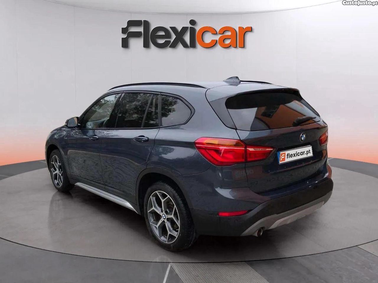 BMW X1 16d sDrive Auto — fotografia 19