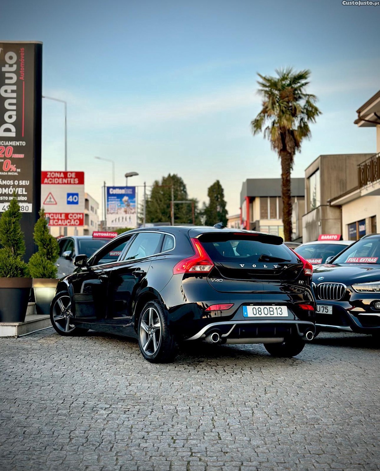 Volvo V40 1.6 D2 R-DESIGN — photo 3