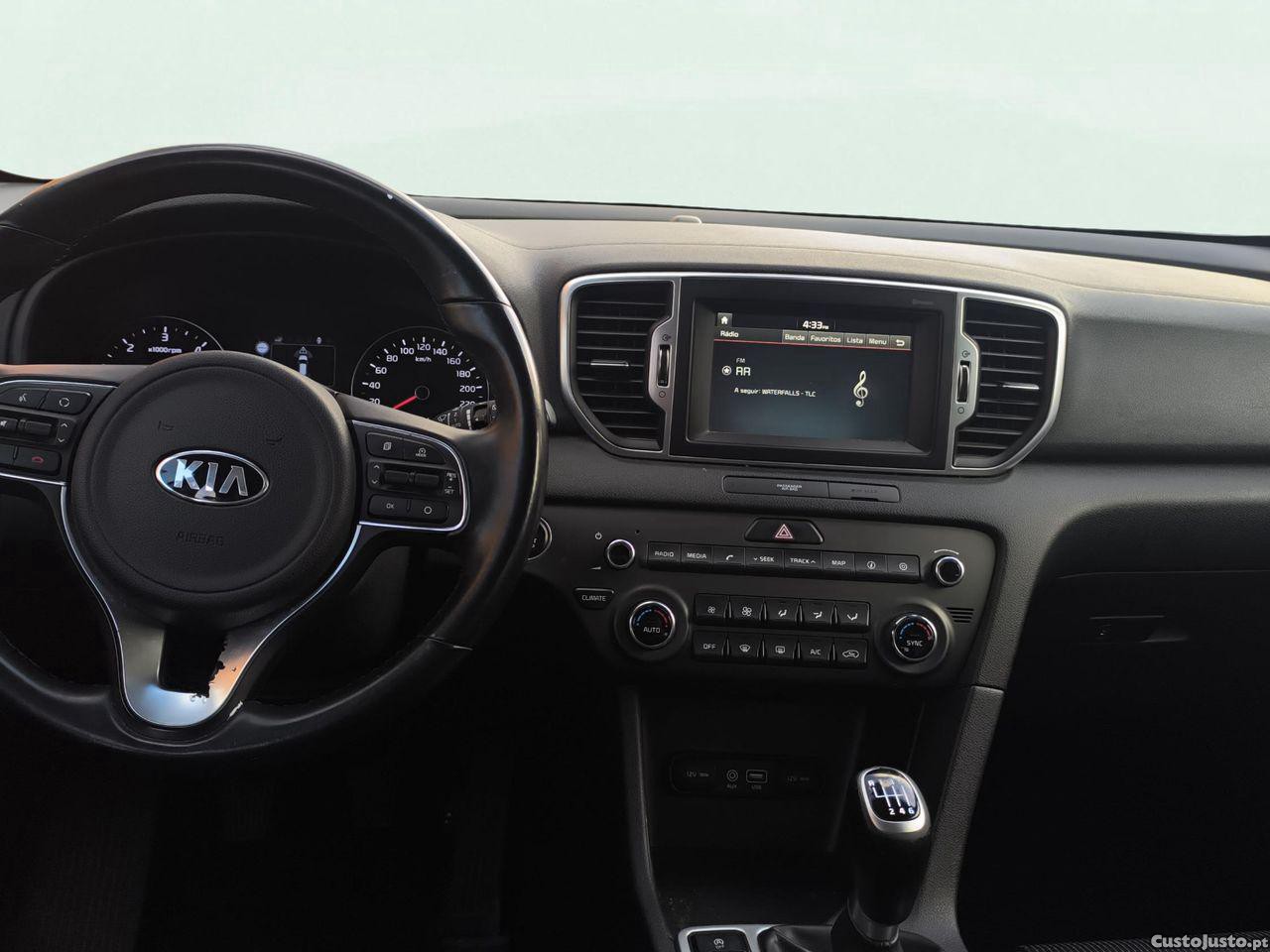 Kia Sportage 1.7 CRDI ISG TX — fotografia 7