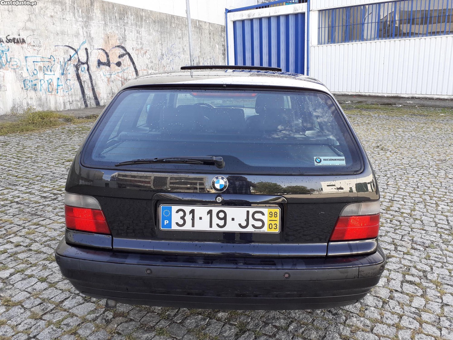BMW 318 Touring — fotografia 3