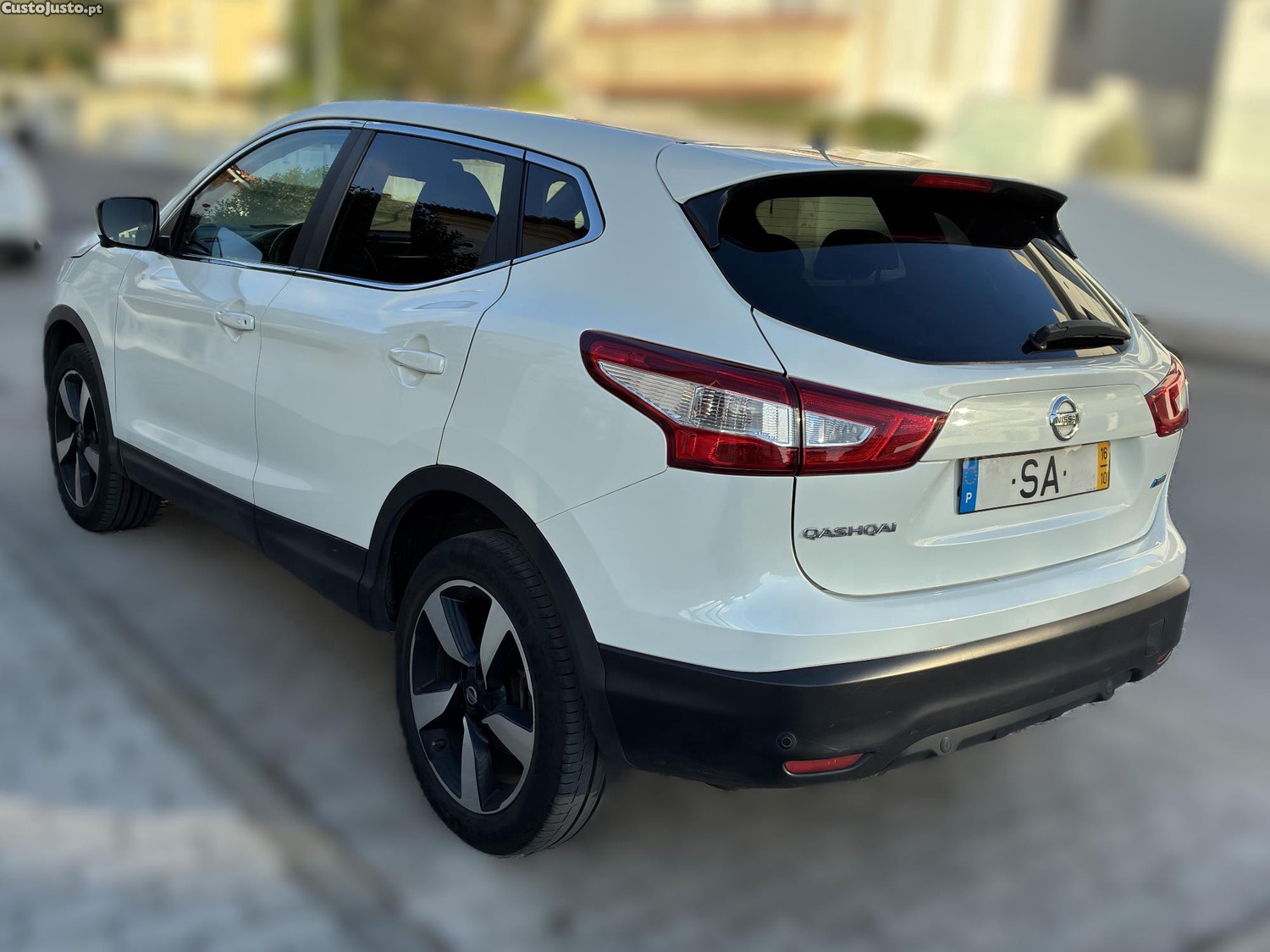 Nissan Qashqai 1.5 dCi N-Connecta — photo 4