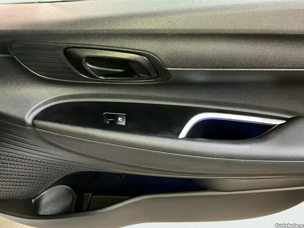 Hyundai i20 1.0 T-GDI Style Plus — fotografia 3