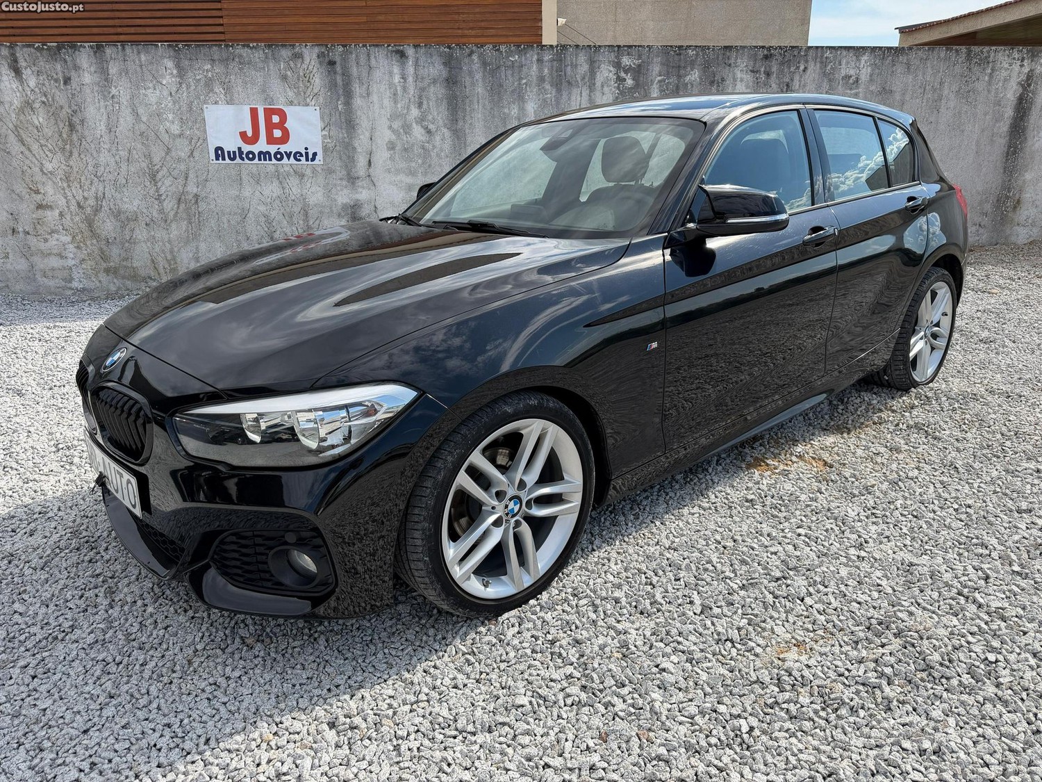 BMW 116 d Pack M - 15