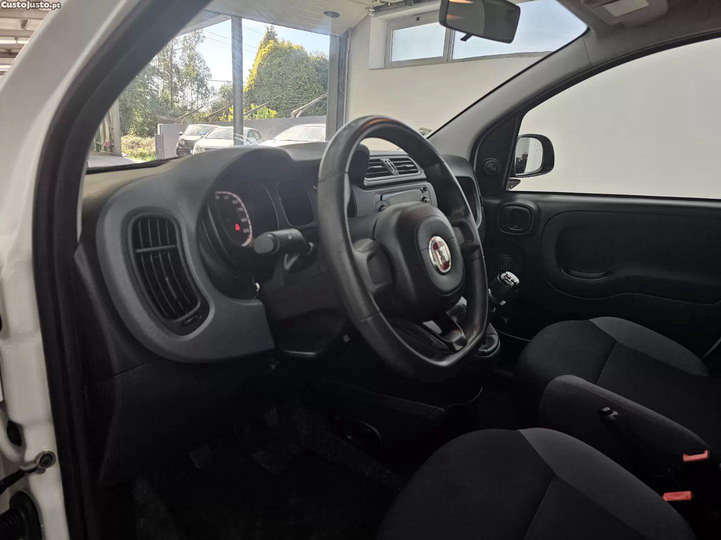 Fiat Panda 0.9 8v twinair city cross 4x4 — fotografia 13