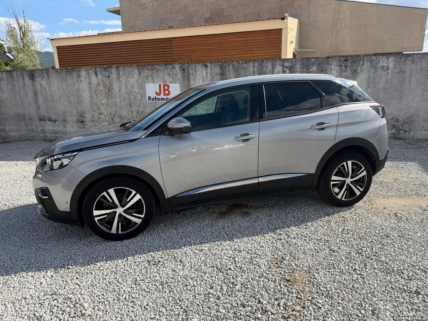 Peugeot 3008 1.6 BlueHDi Allure EAT6 - 17 — photo 5