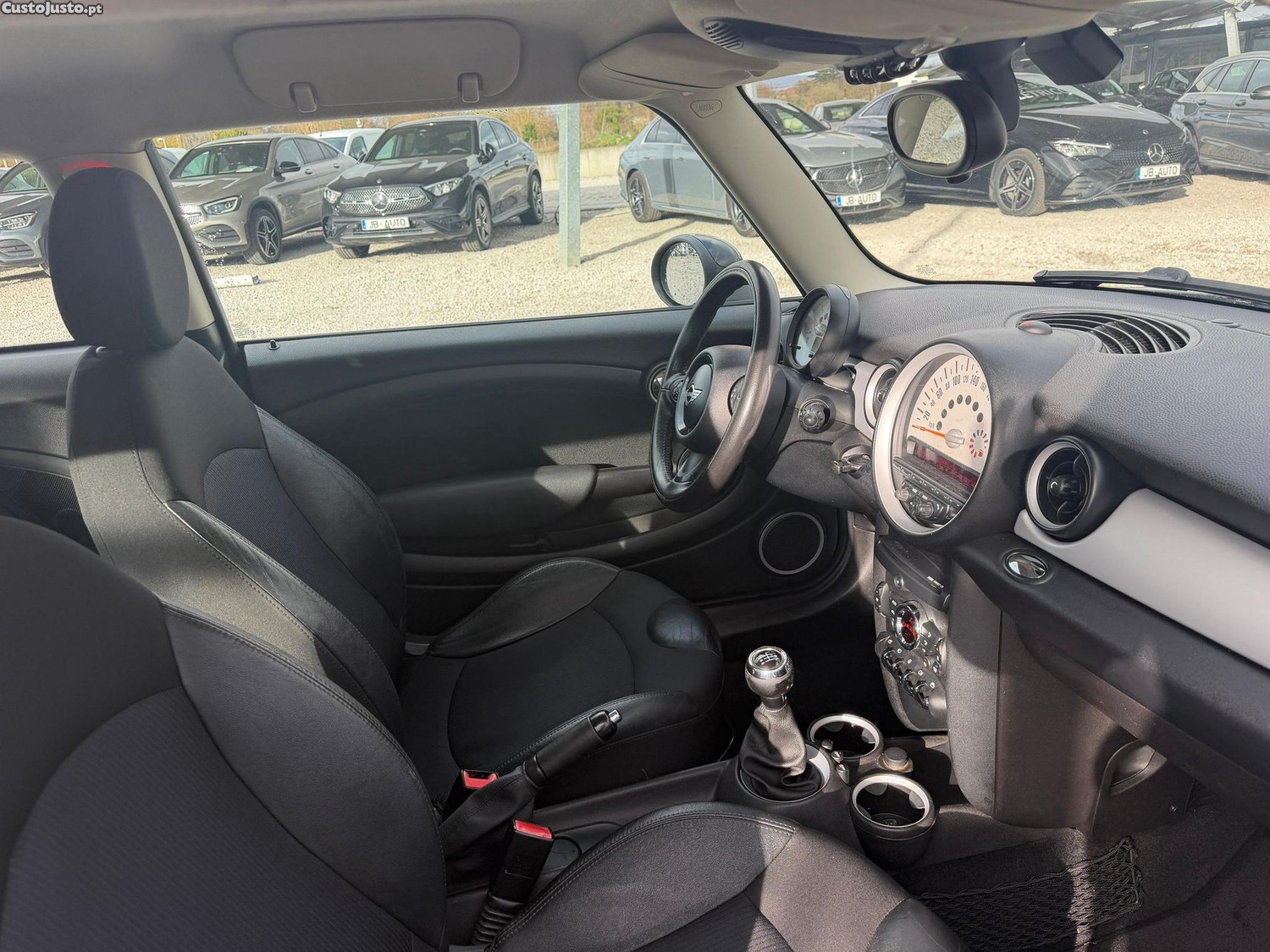 MINI Cooper D — fotografia 4