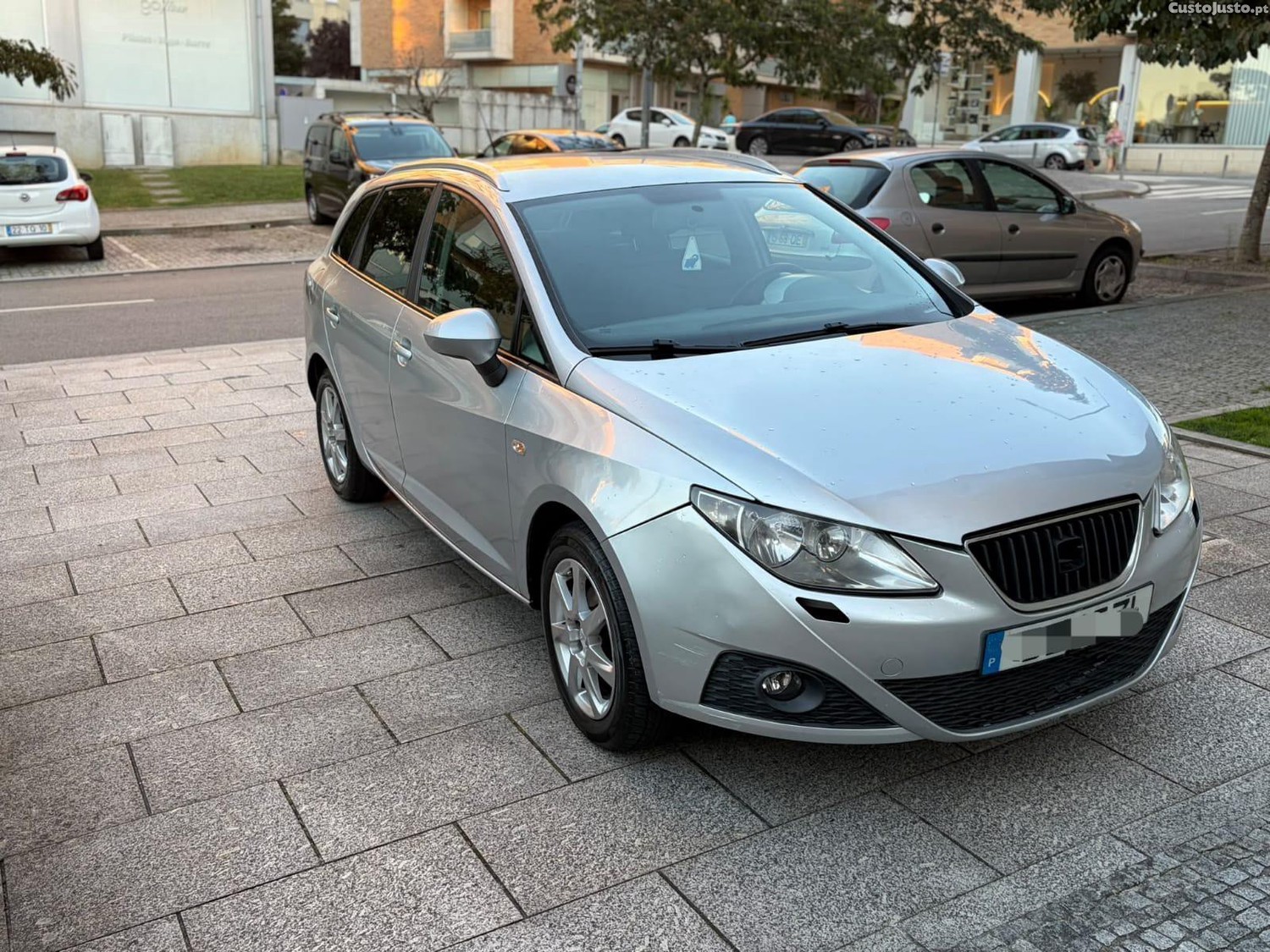 Seat Ibiza ST - 12 foto 2