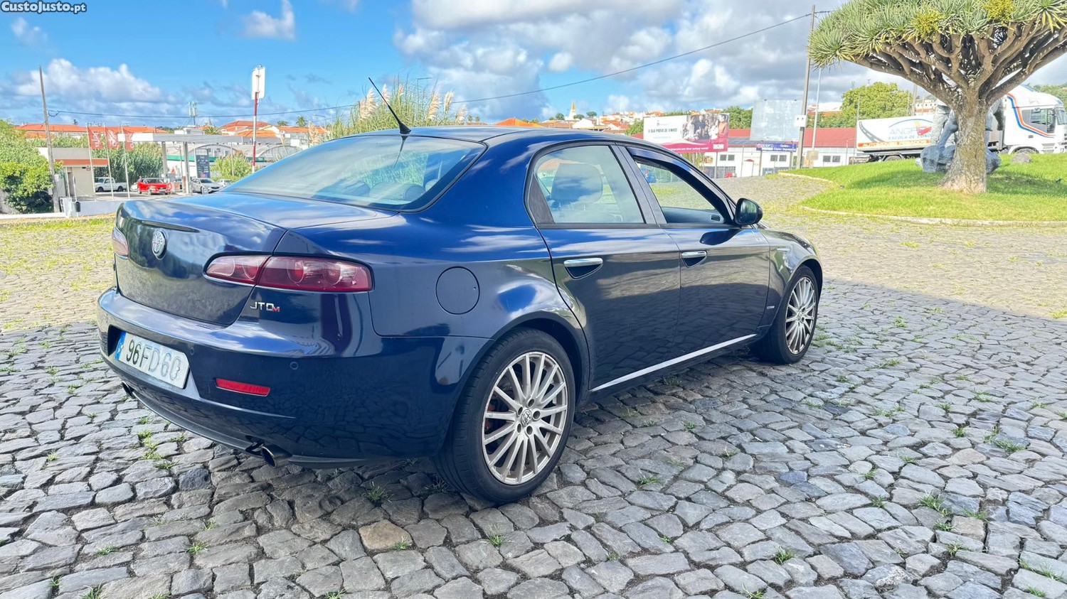 Alfa Romeo 159 JTDm - 08 — photo 4