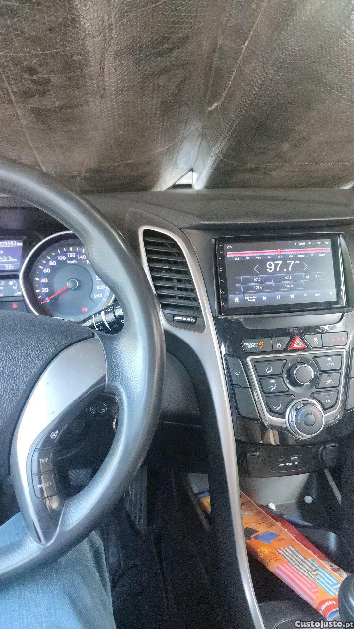 Hyundai i30 sw - 13 — photo 5