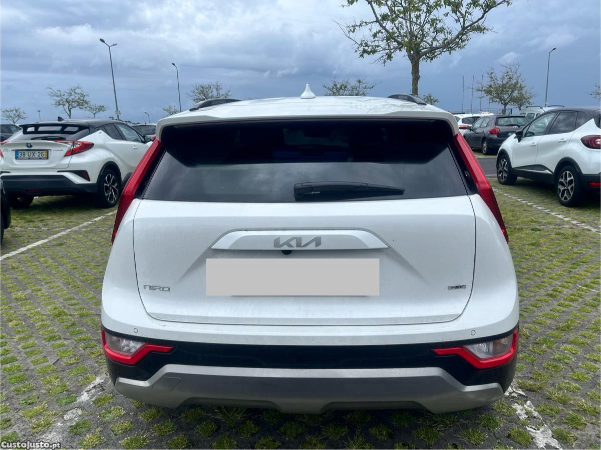 Kia Niro 1.6 GDi HEV Tech - 24 foto 3