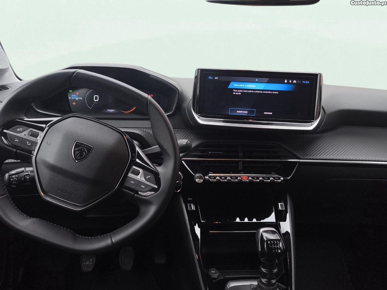 Peugeot 208 1.2 PureTech Allure — fotografia 8