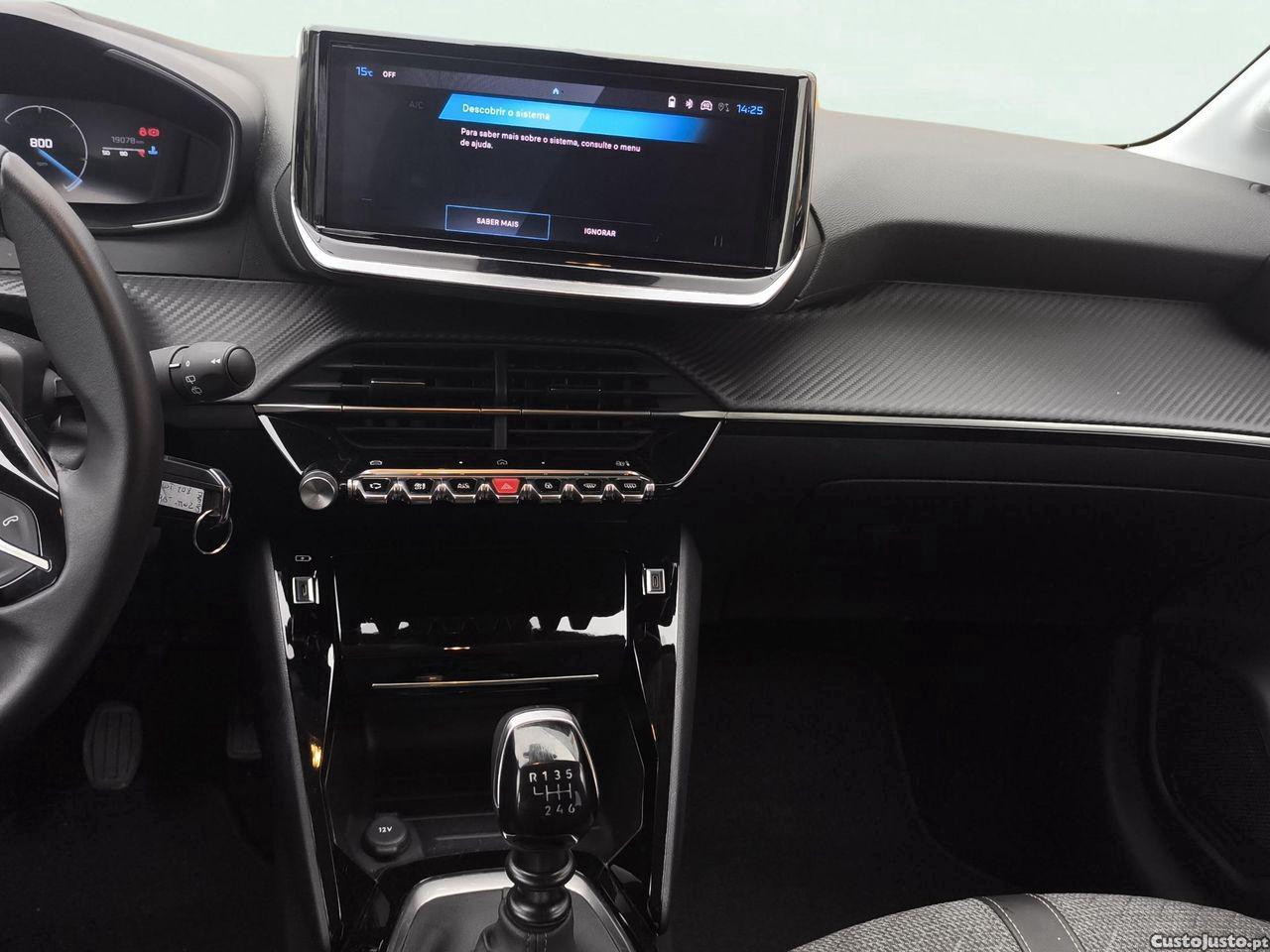 Peugeot 208 1.2 PureTech Allure — fotografia 7