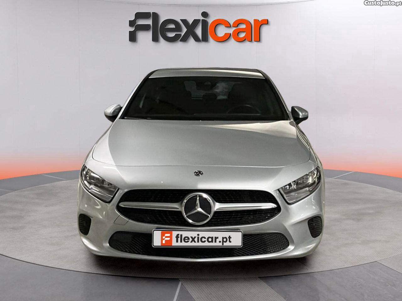 Mercedes-Benz A 180 d 7G-DCT Style — fotografia 18