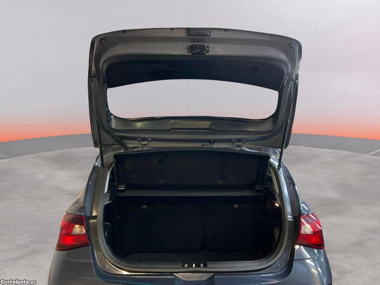 Hyundai i20 1.0 T-GDI Style Plus — fotografia 8