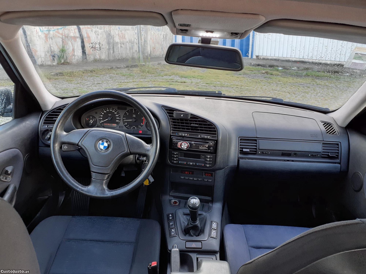 BMW 318 Touring — fotografia 2