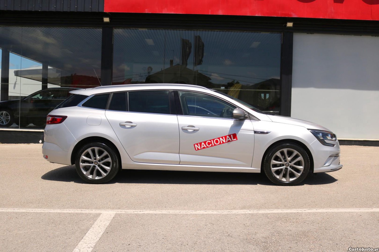 Renault Mégane Sport Tourer 1.5 Blue DCI GT Line EDC 115cv — fotografia 52