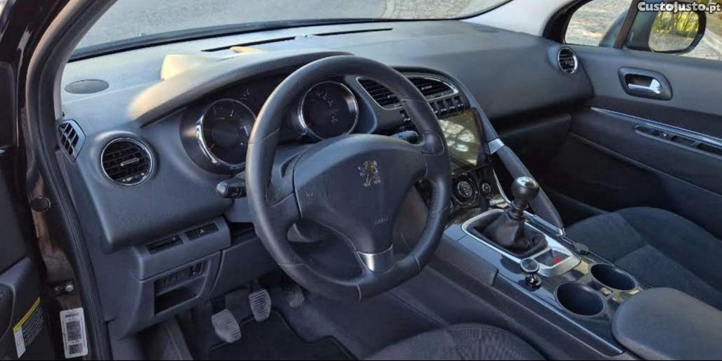 Peugeot 3008 1.6 hdi — fotografia 2