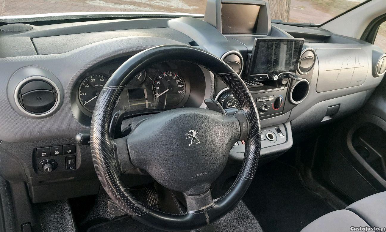 Peugeot Partner 1.6 hdi 90 cv — fotografia 5
