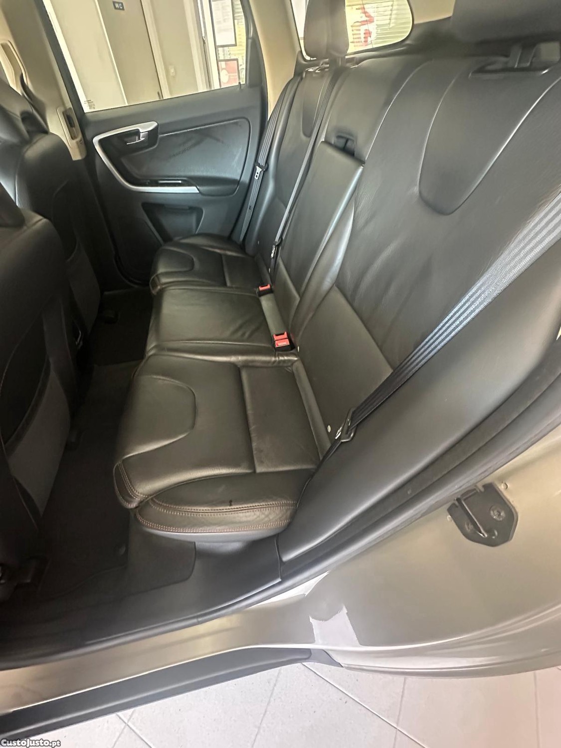 Volvo XC 60 Drive — fotografia 6