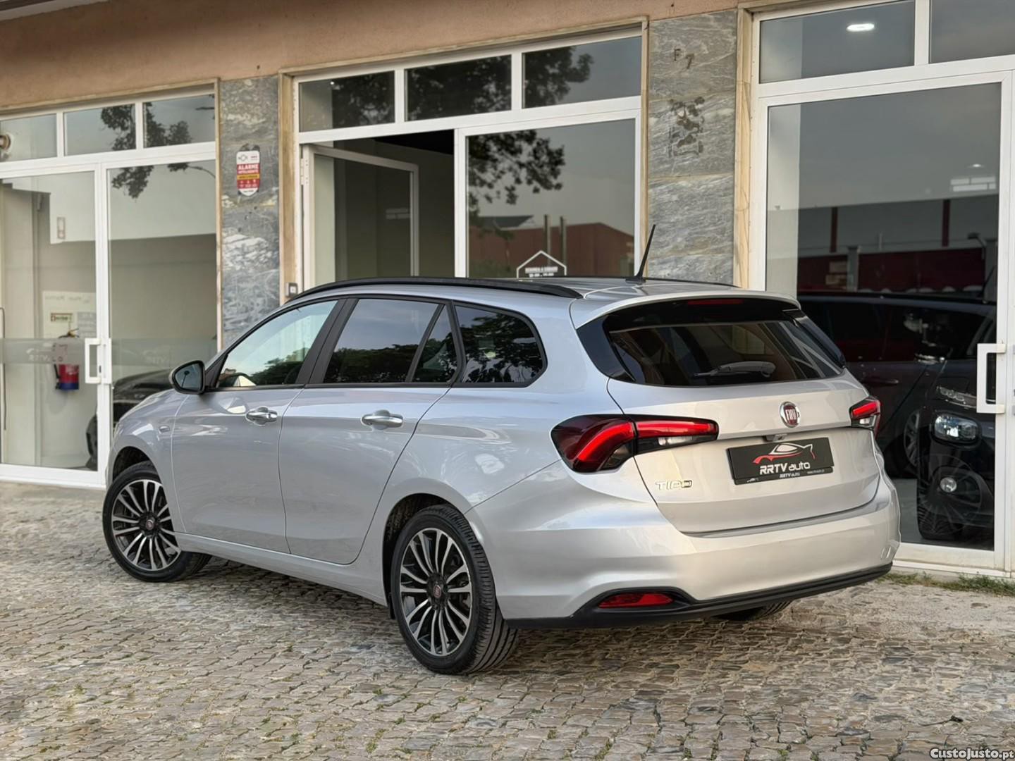Fiat Tipo 1.0 GSE T3 City Life — fotografia 10