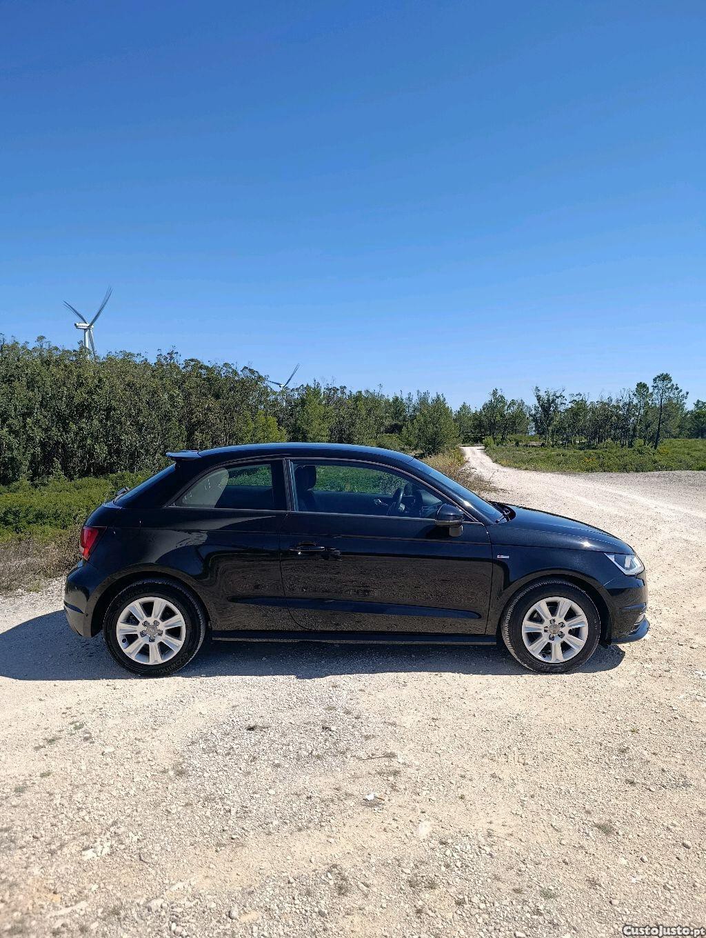 Audi A1 1400TDI S-LINE — photo 4