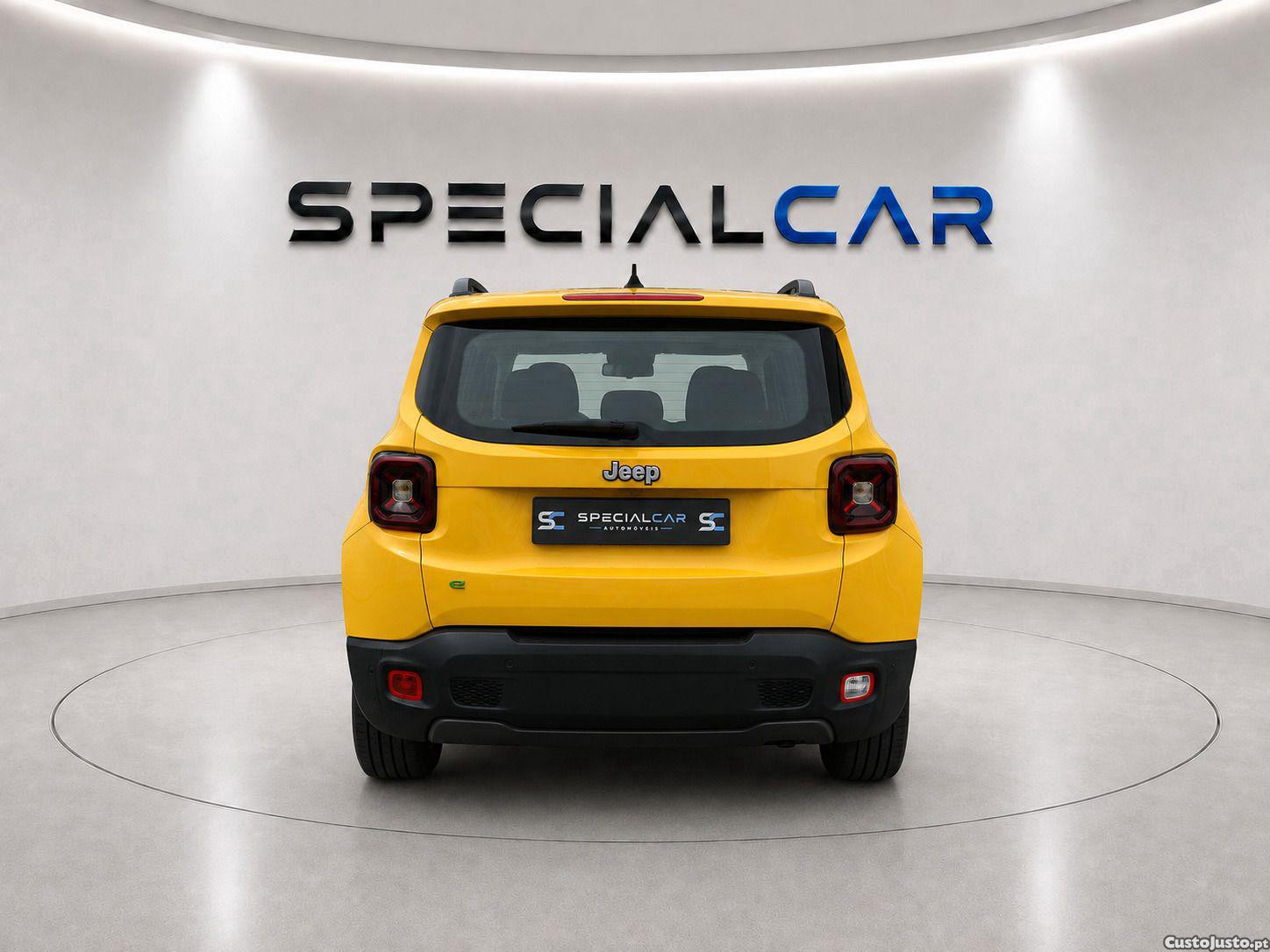 Jeep Renegade 1.5 TG e-Hybrid Altitude DCT — fotografia 16