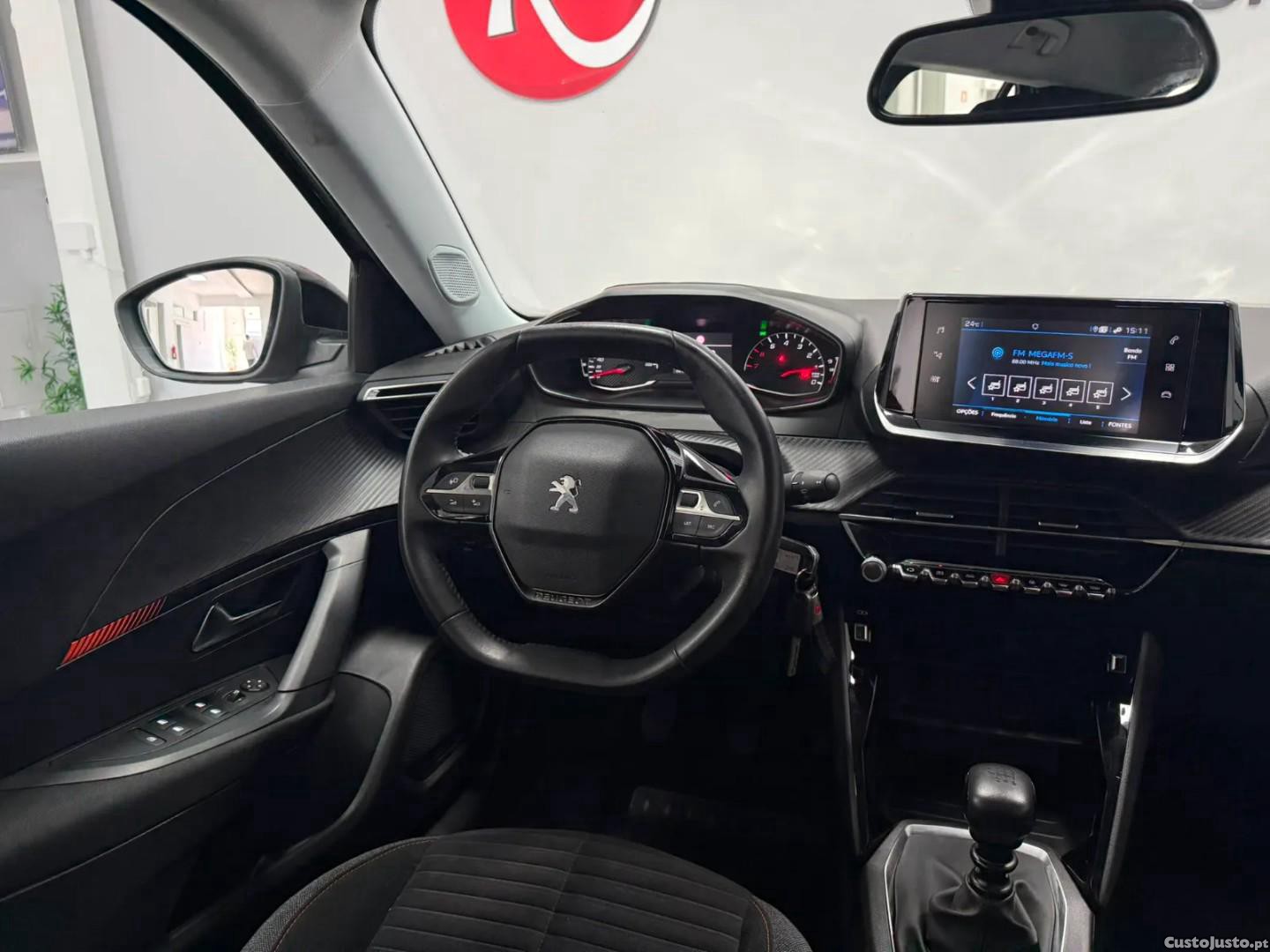 Peugeot 2008 Outro — fotografia 5
