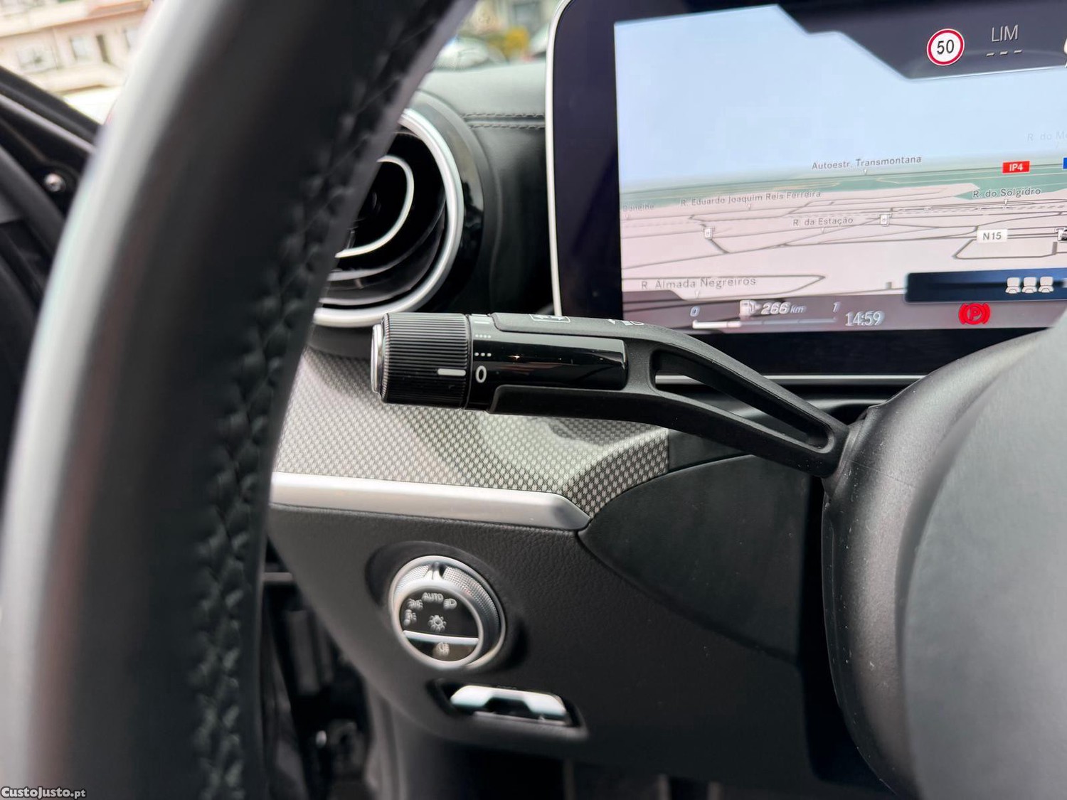 Mercedes-Benz C 300 d AMG Line — fotografia 6