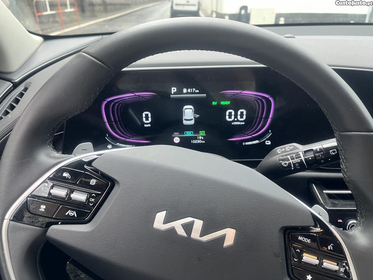 Kia Niro 1.6 GDi HEV Tech - 24 foto 4