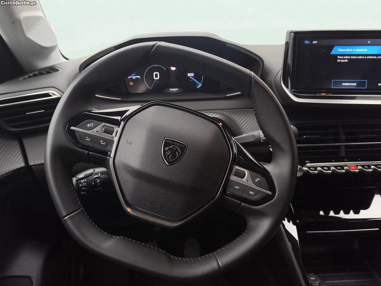 Peugeot 208 1.2 PureTech Allure — fotografia 6