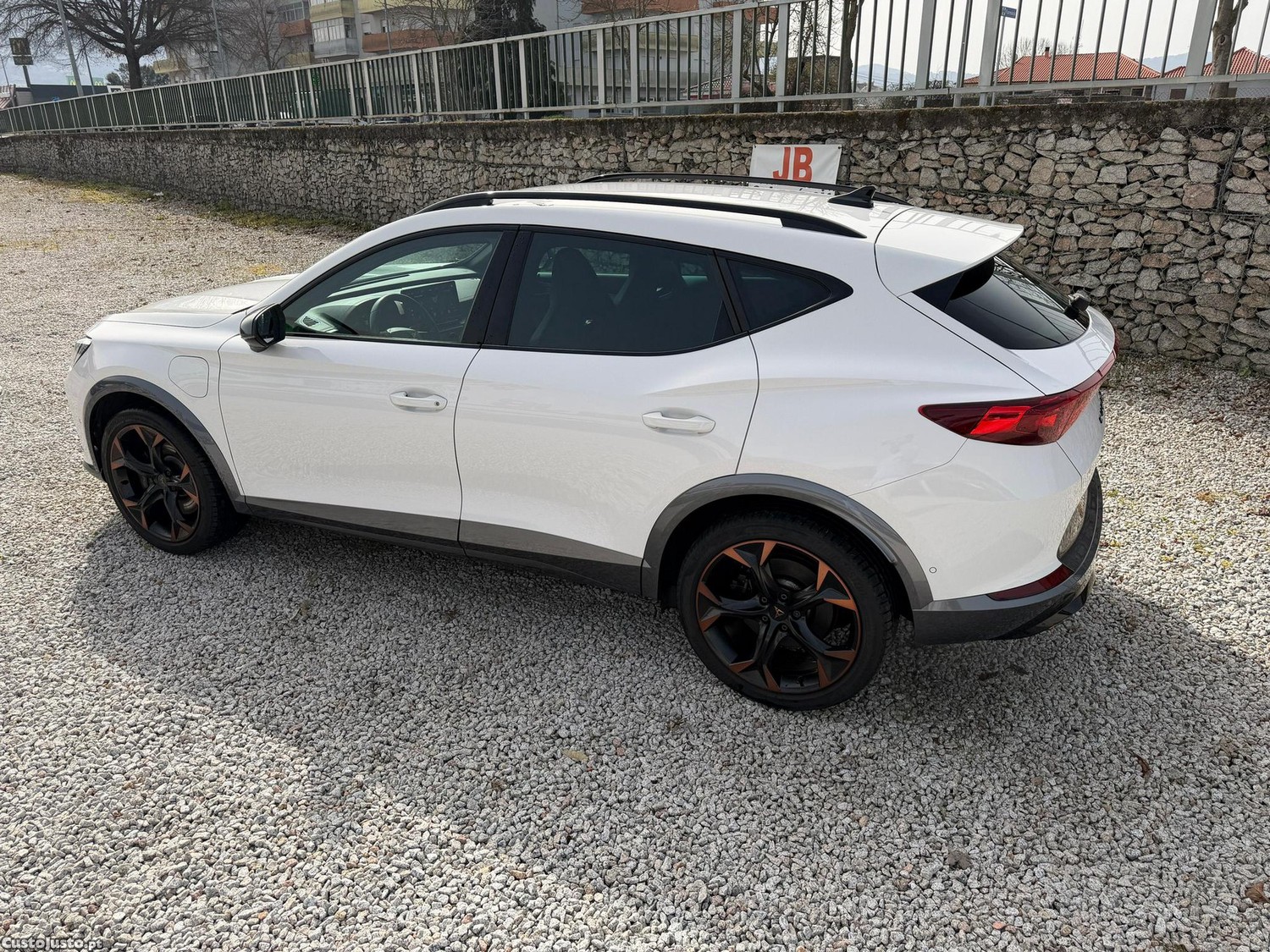 CUPRA Formentor VZ 1.4 e-Hybrid DSG - 22 — photo 4
