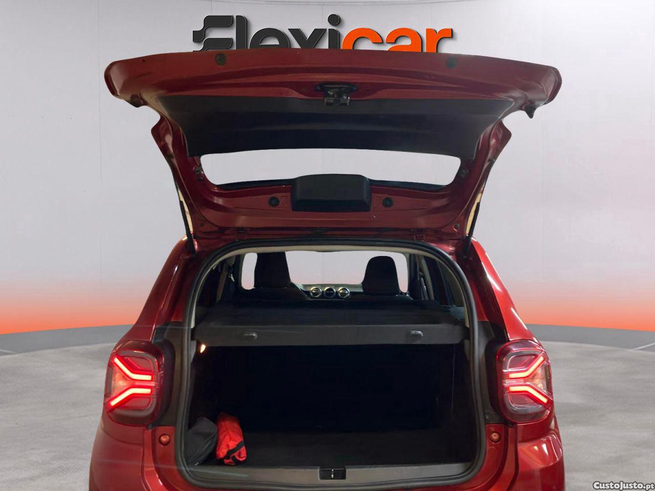 Dacia Duster 1.0 TCe ECO-G Prestige Bi-Fuel — fotografia 8