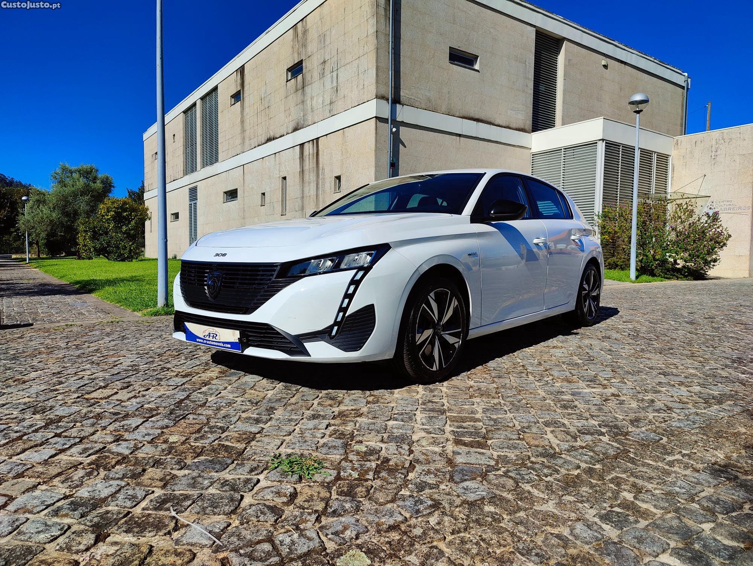 Peugeot 308 1.6 Hybrid Active Pack e-EAT8 - 23 — photo 3