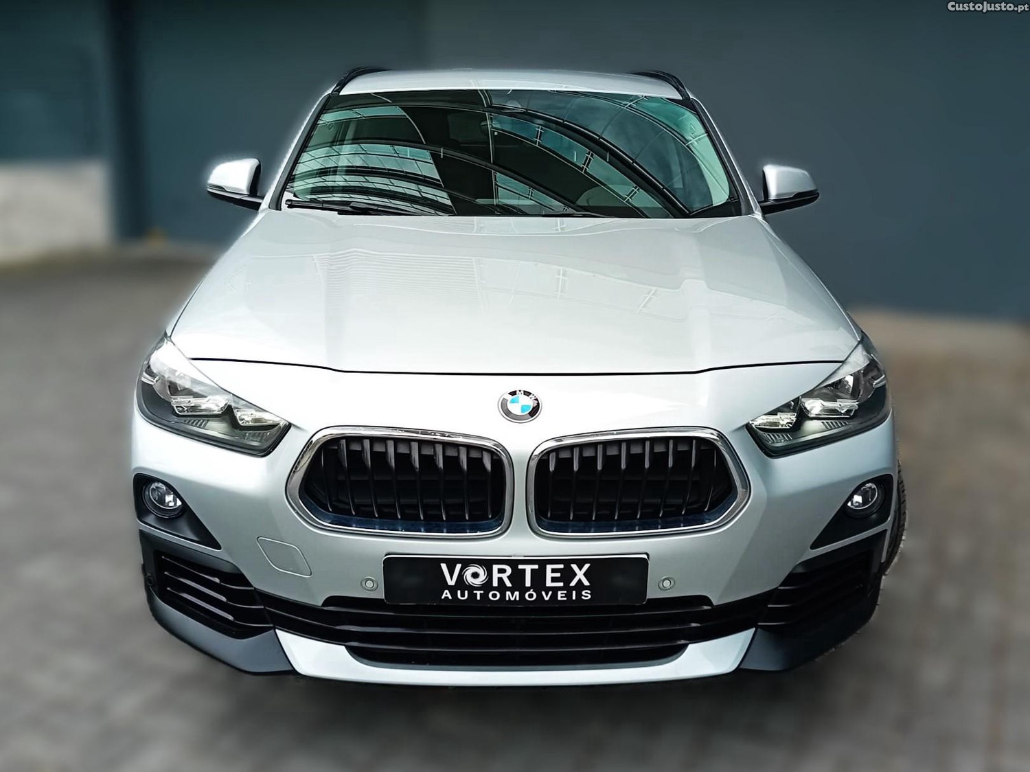 BMW X2 18 d sDrive Auto Advantage - 18 — photo 2