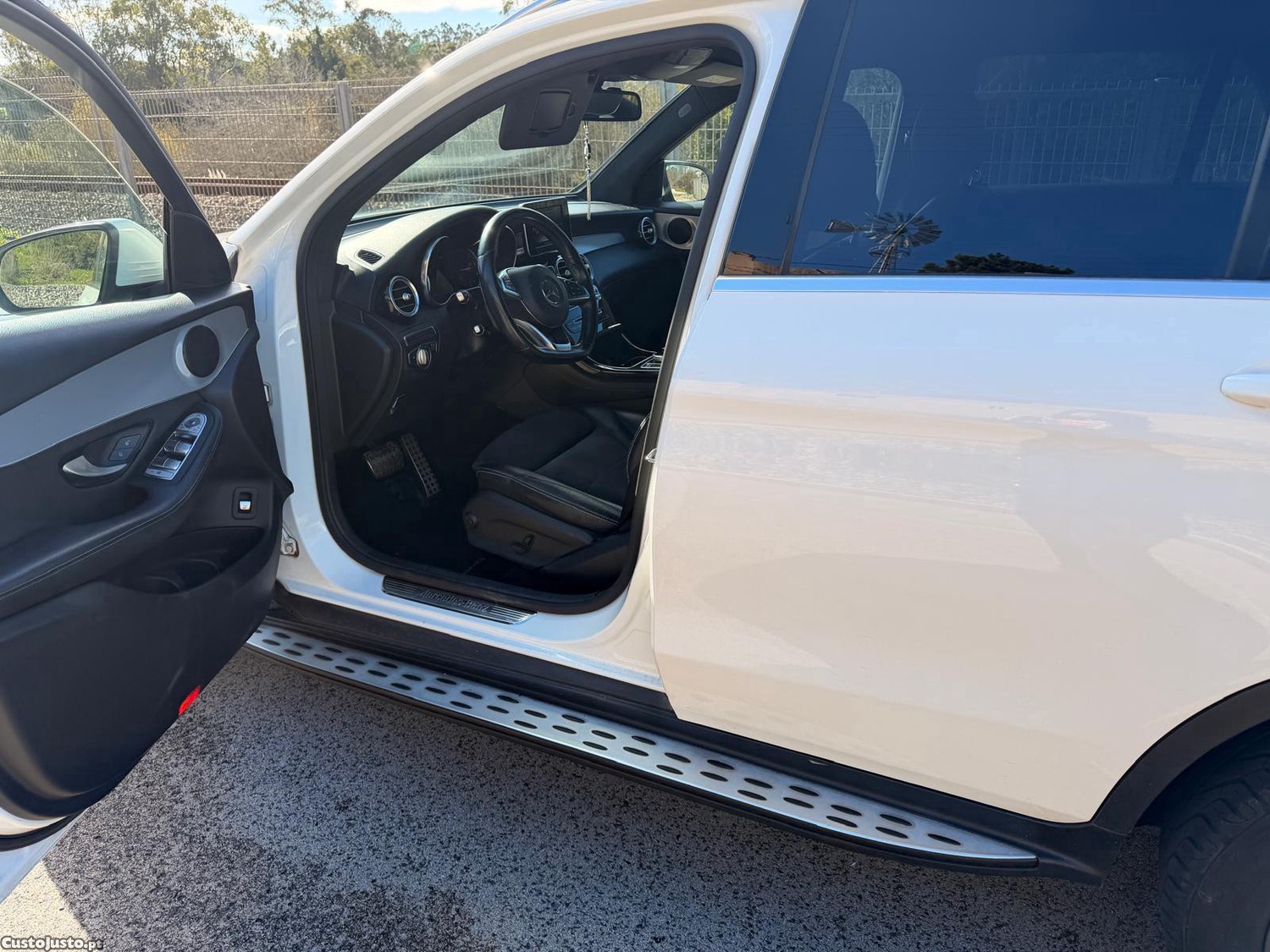 Mercedes-Benz GLC 220 4matic - 18 — photo 4