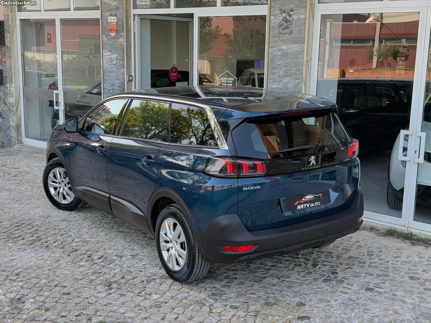 Peugeot 5008 1.5 BlueHDi Active Pack EAT8 - 22 — photo 4