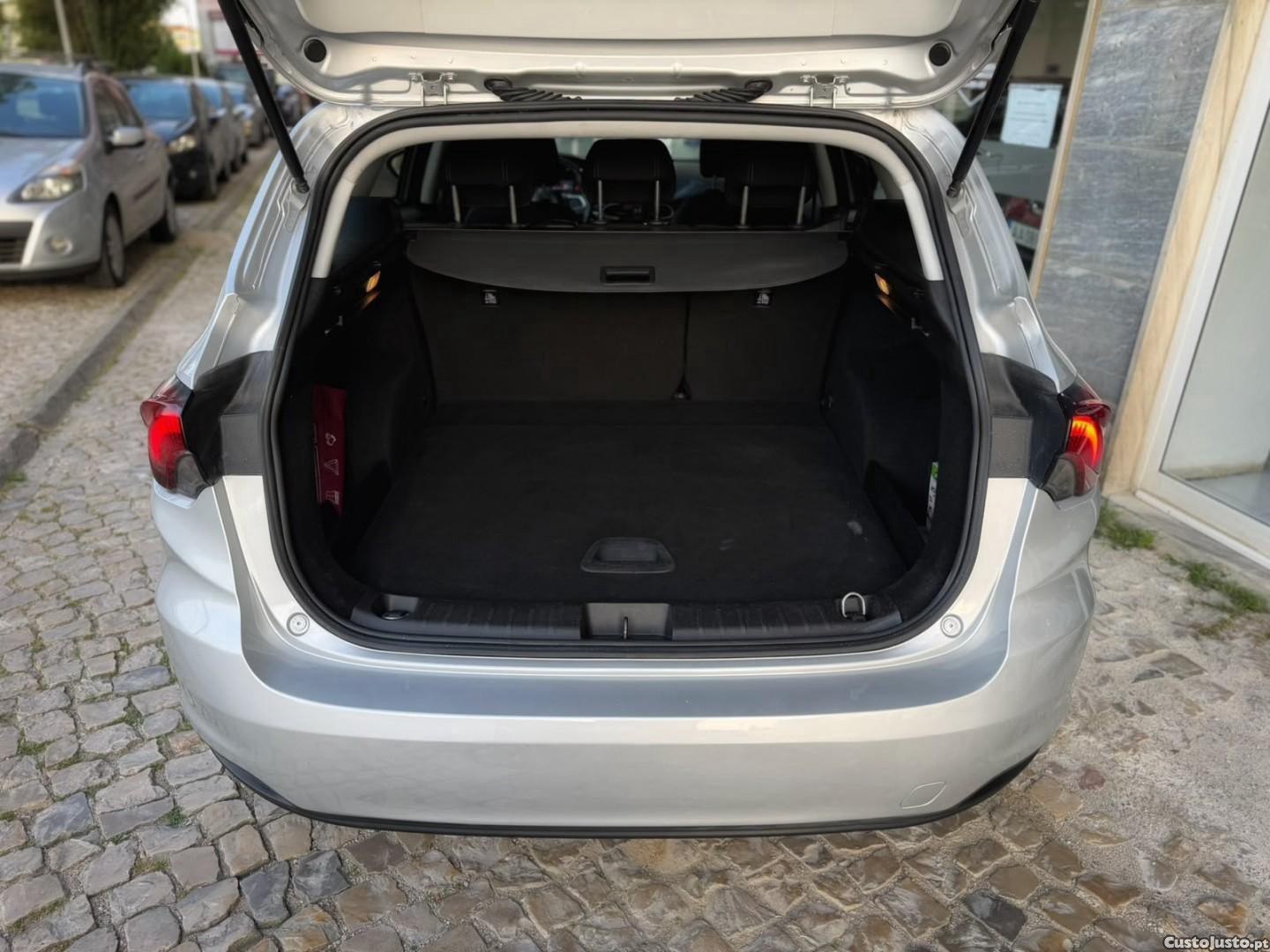 Fiat Tipo 1.0 GSE T3 City Life — fotografia 8
