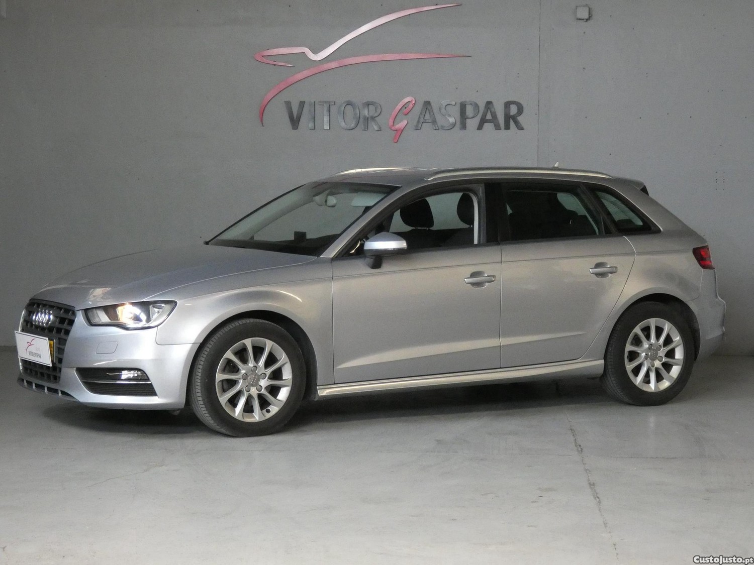 Audi A3 Sportback 1.6 TDI Advance Ultra - 14 foto 4