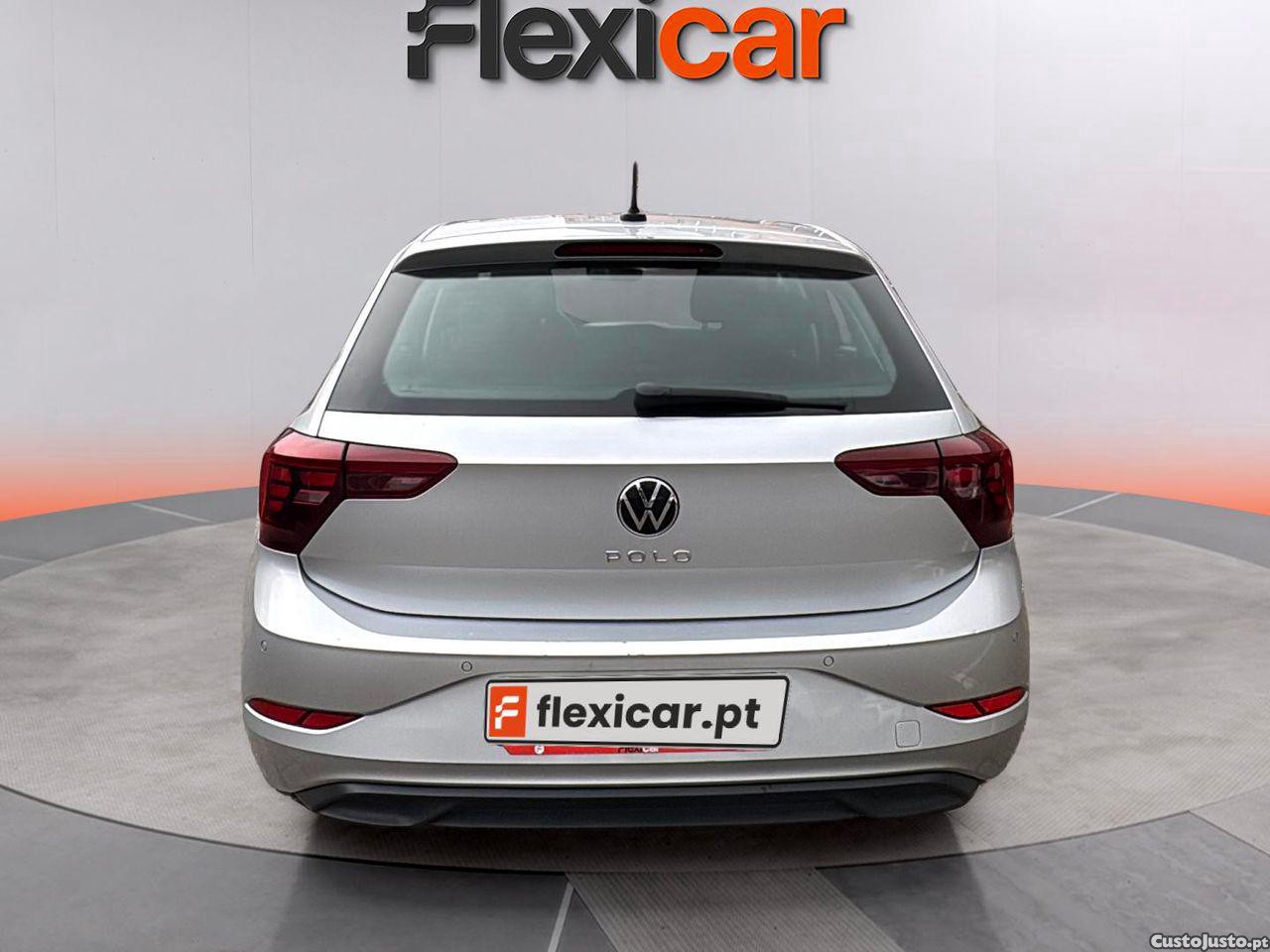 Volkswagen Polo 1.0 TSi Life — fotografia 12