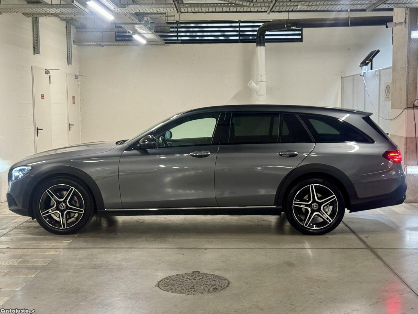 Mercedes-Benz E 220 d Avantgarde 4Matic All-Terrain — fotografia 12